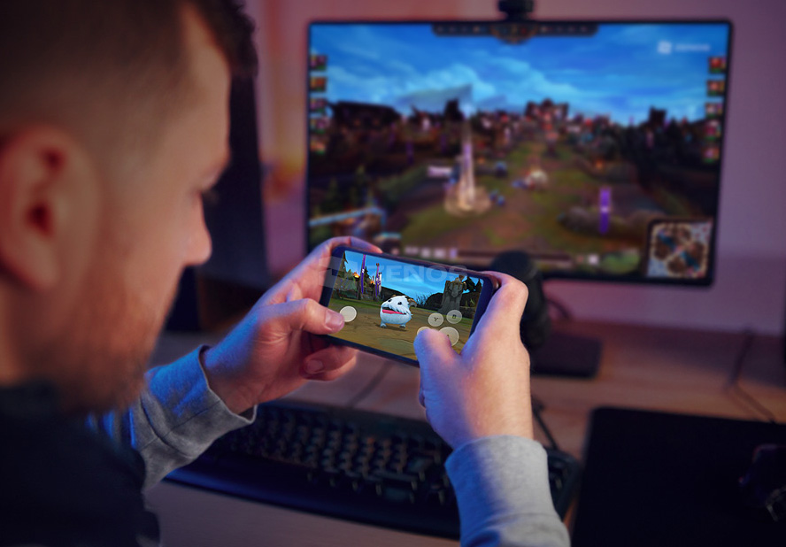 Interactive companion game experience on mobile